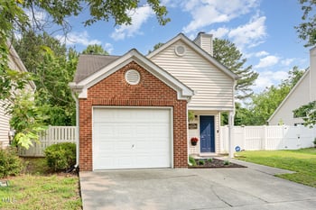 1352 Beacon Village Dr, Raleigh, NC 27604