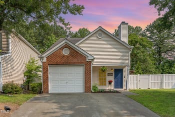 1352 Beacon Village Dr, Raleigh, NC 27604