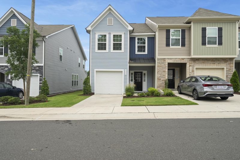 1354 Scholar Dr, Durham, NC 27703