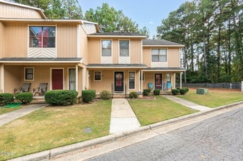 1357 Forest Dr, Fayetteville, NC 28303