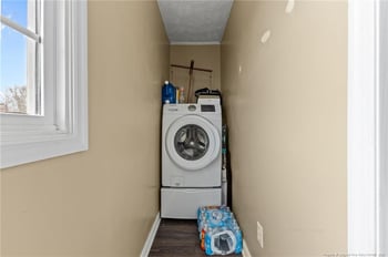 136 Chapel Hill Dr, Raeford, NC 28376