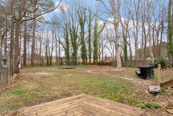 136 Dixie Ln, Youngsville, NC 27596