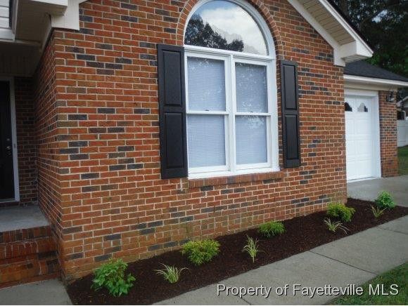 136 Eagle St, Fayetteville, NC 28306