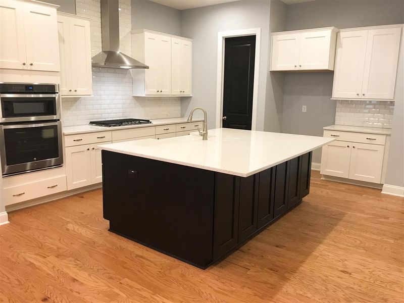136 Glenpark Pl #41, Cary, NC 27511