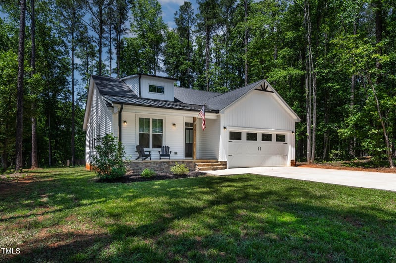 136 Hatchet Cv, Louisburg, NC 27549
