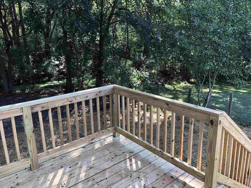 136 Hillcrest Cir, Clayton, NC 27520