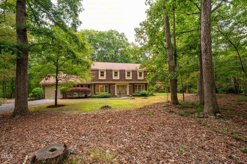 136 Hunters Ridge Rd, Chapel Hill, NC 27517