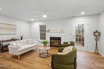 136 Lake Hollow Cir, Cary, NC 27513