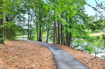 136 Lake Hollow Cir, Cary, NC 27513