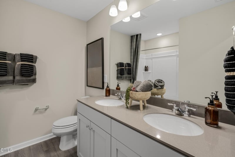 136 Lennei Ln, Garner, NC 27529