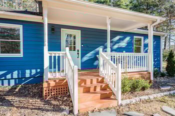 136 Loblolly Ln, Chapel Hill, NC 27516