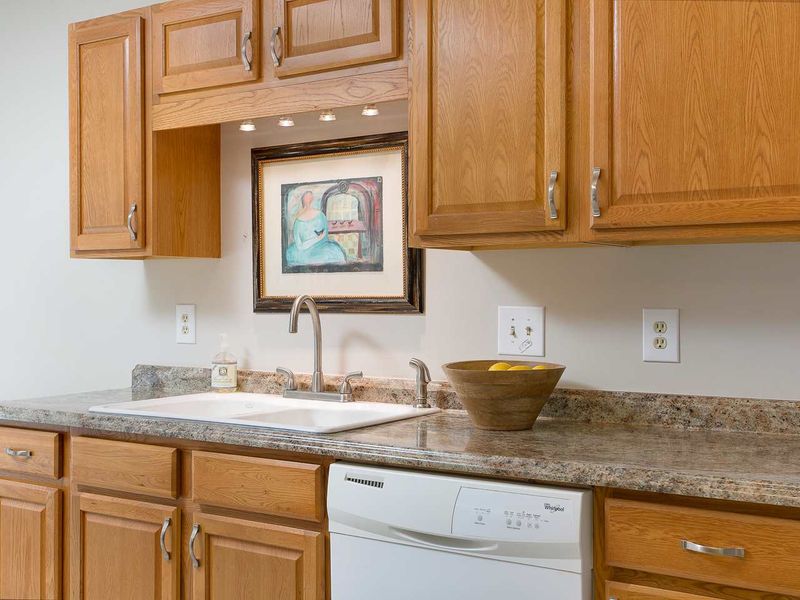 136 Mallard Ct, Chapel Hill, NC 27517