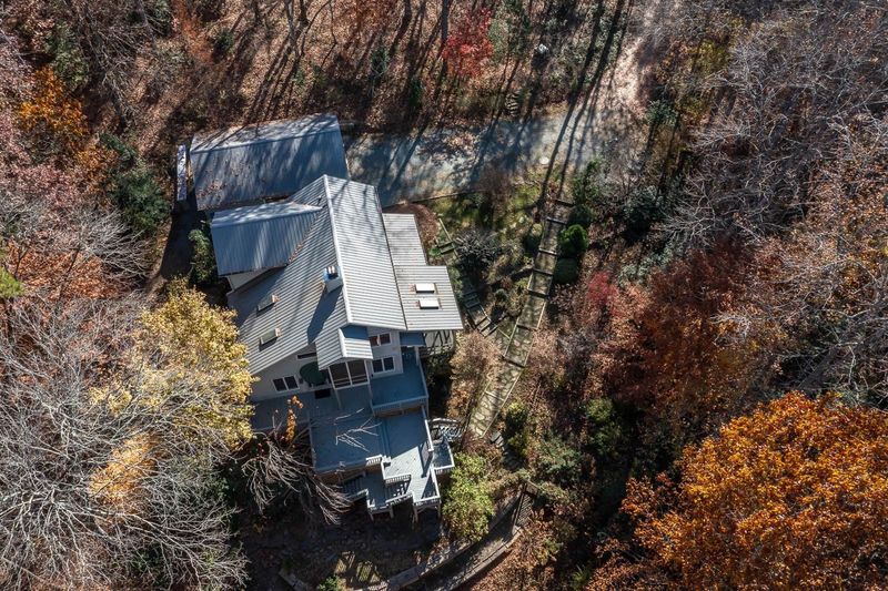 136 Mantis, Pittsboro, NC 27312