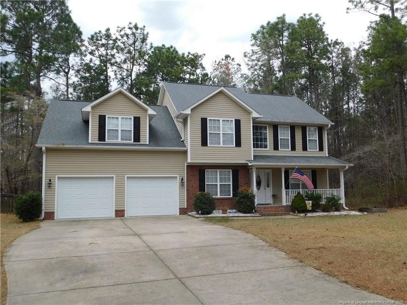 136 Maplewood Dr, Sanford, NC 27332