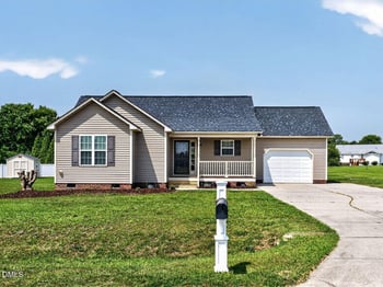 136 Middle Landing Dr, Smithfield, NC 27577