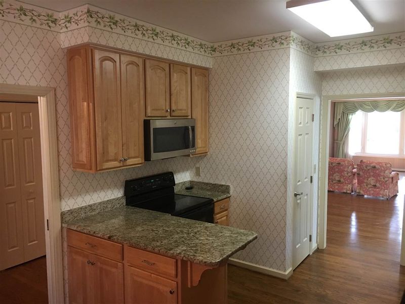 136 Montrose Dr, Durham, NC 27707