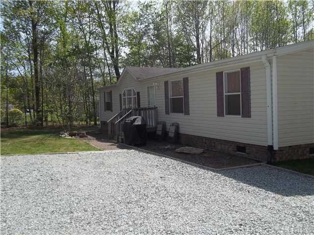 136 Moss Creek Dr, Roxboro, NC 27574