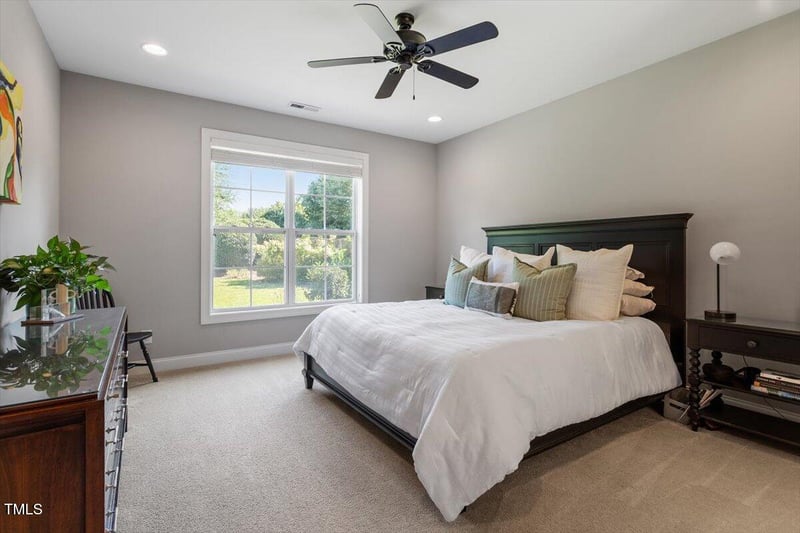 136 Moss Creek Pl, Fuquay Varina, NC 27526
