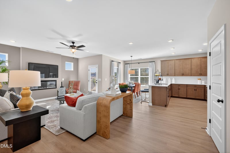 136 Oyster Tabby Dr, Lillington, NC 27546