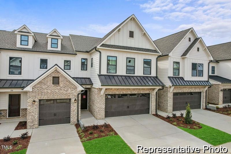 136 Periwinkle Pl #22, Clayton, NC 27527