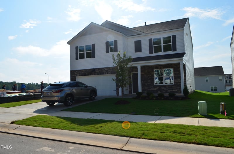 136 Pisgah St, Sanford, NC 27330