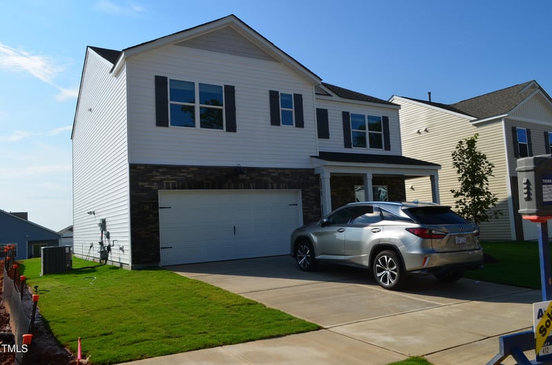 136 Pisgah St, Sanford, NC 27330