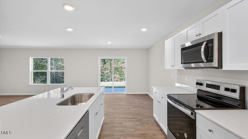 136 Reagan Crest Dr, Clayton, NC 27520