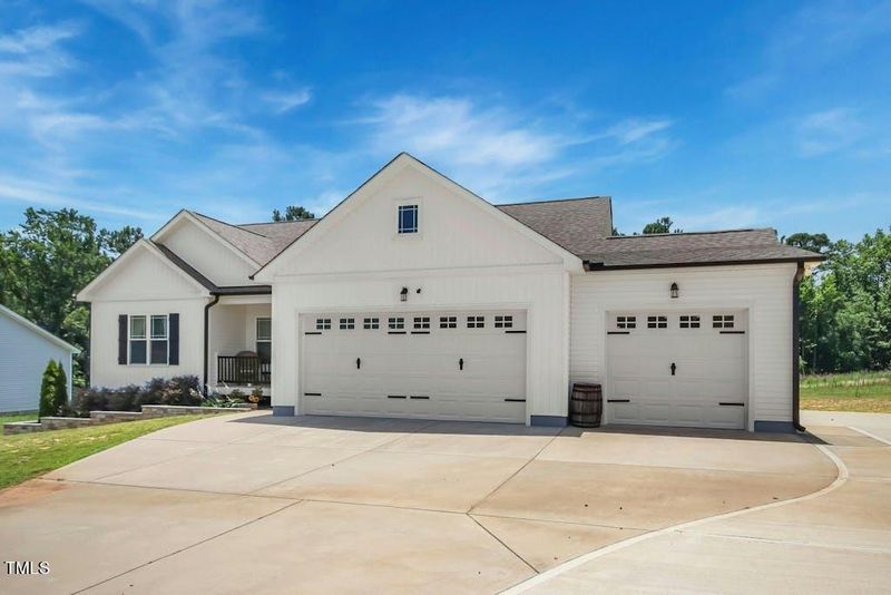 136 Rhododendron Dr, Middlesex, NC 27557