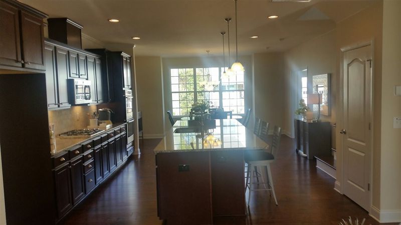 136 Spring Pine Ln, Holly Springs, NC 27540