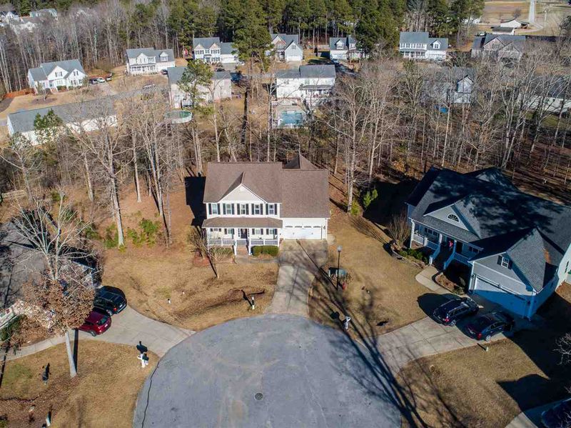 136 St Ives Ct, Clayton, NC 27520