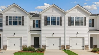 136 Starlight St, Sanford, NC 27330