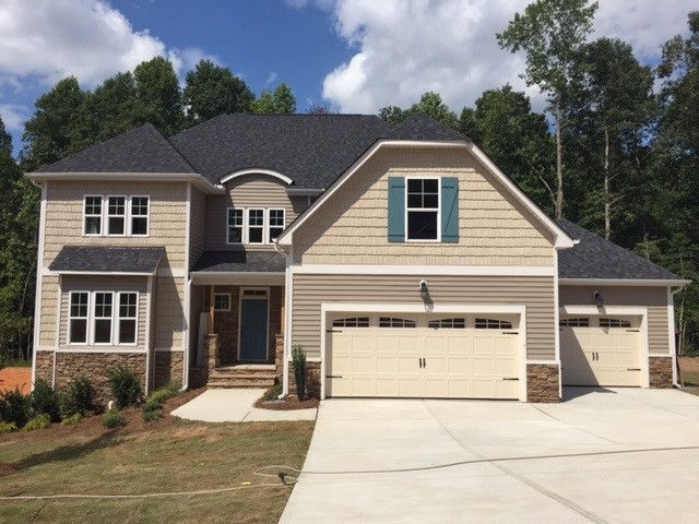 136 Sugarpine Trl, Clayton, NC 27520