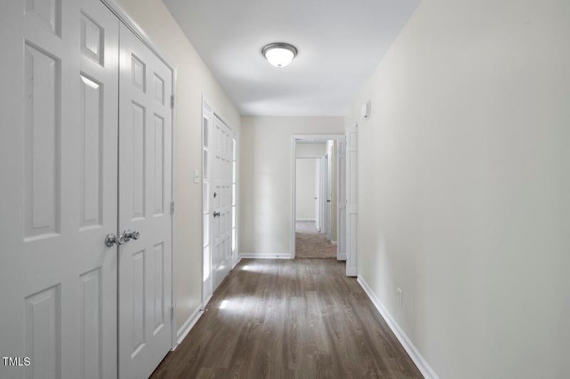 136 Sycamore St, Cary, NC 27513