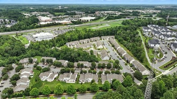 136 Thornhill Dr, Burlington, NC 27215