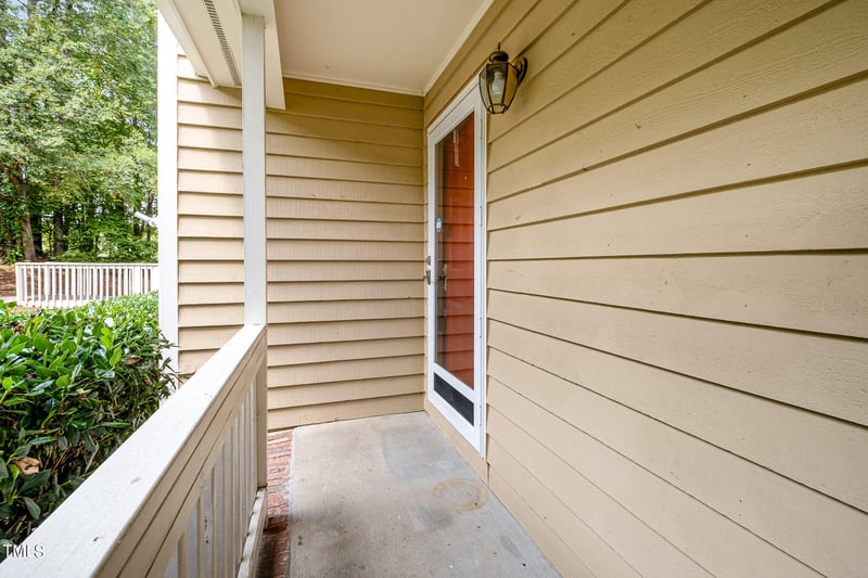 136 Timber Ridge Dr, Durham, NC 27713