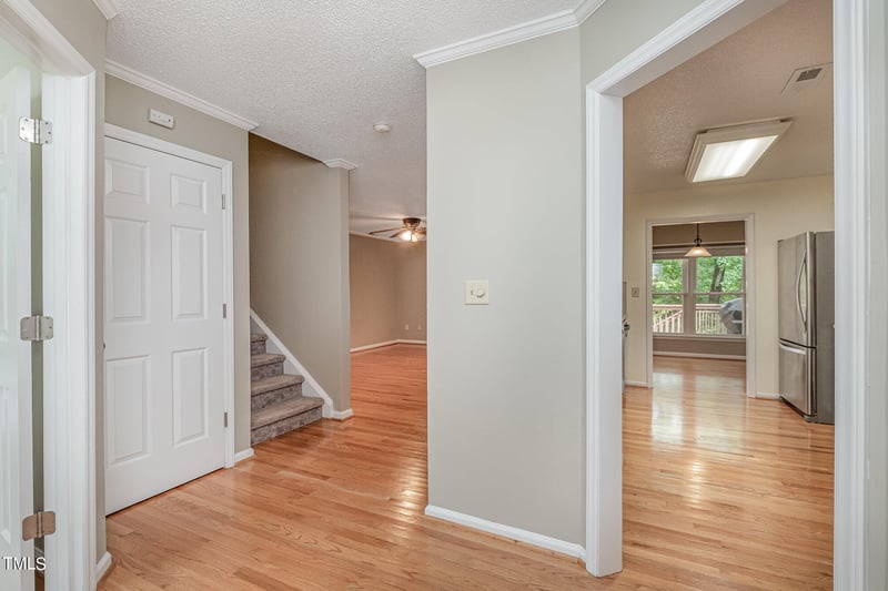 136 Timber Ridge Dr, Durham, NC 27713