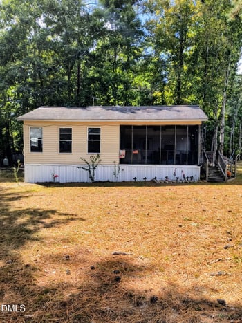 136 Tomahawk Dr, Louisburg, NC 27549