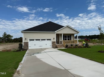 136 Tuskeegee Dr, Smithfield, NC 27577