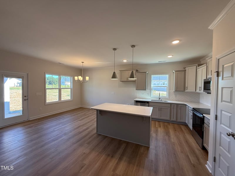 136 Tuskeegee Dr, Smithfield, NC 27577