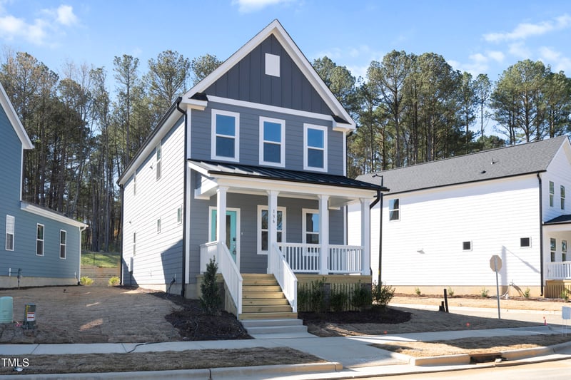 136 Weavers Grove Dr, Chapel Hill, NC 27514
