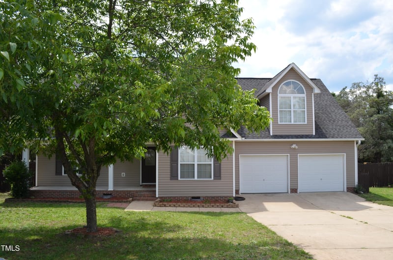 136 Wedgewood Ct, Sanford, NC 27332