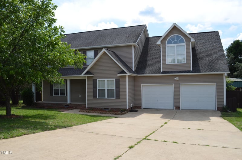 136 Wedgewood Ct, Sanford, NC 27332