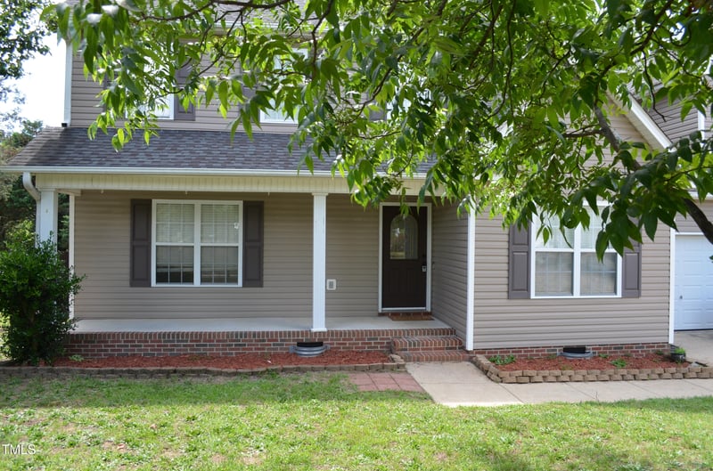 136 Wedgewood Ct, Sanford, NC 27332