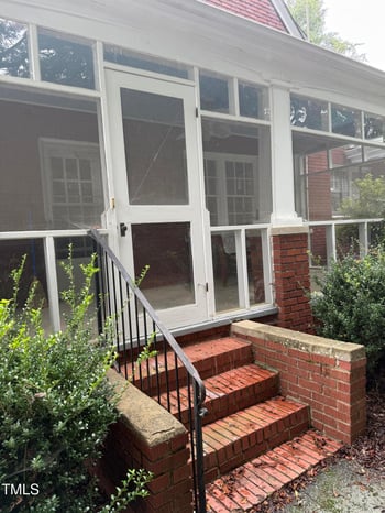 136 West St #4, Pittsboro, NC 27312