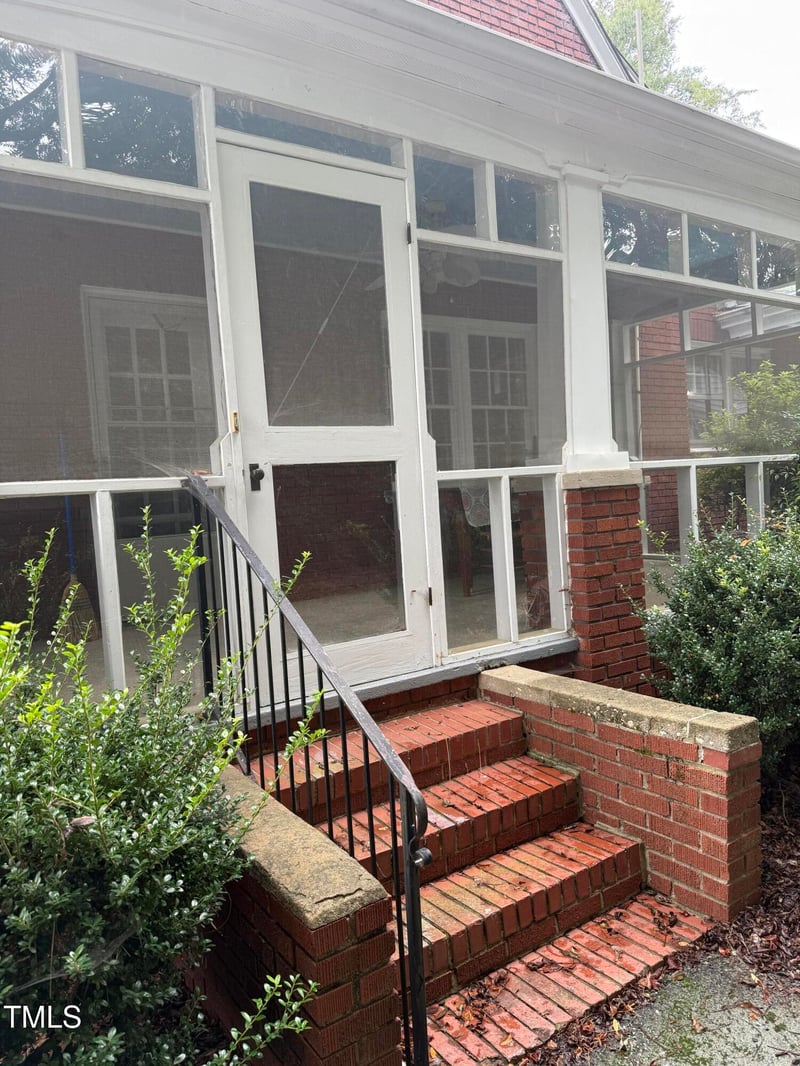 136 West St #4, Pittsboro, NC 27312