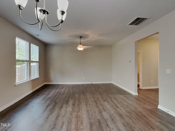 136 Yadkin St, Clayton, NC 27520