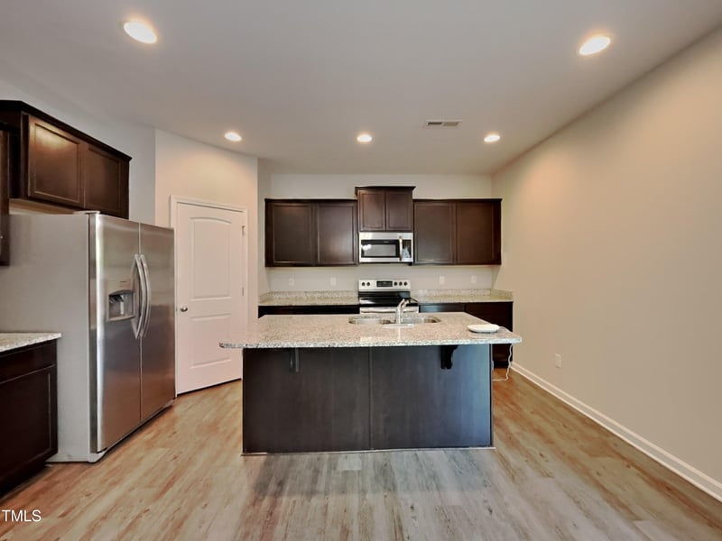 136 Yadkin St, Clayton, NC 27520