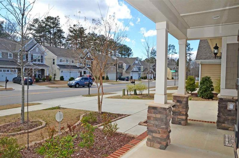 1360 Cozy Oak Ave, Cary, NC 27519