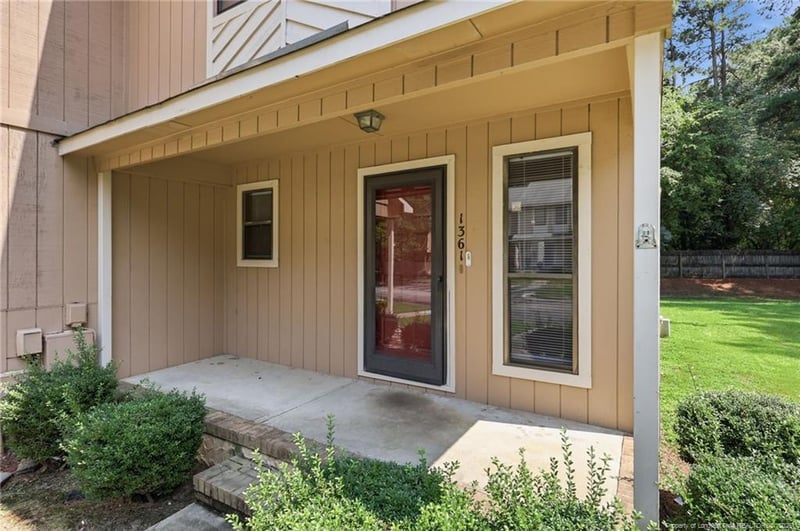 1361 N Forest Dr, Fayetteville, NC 28303