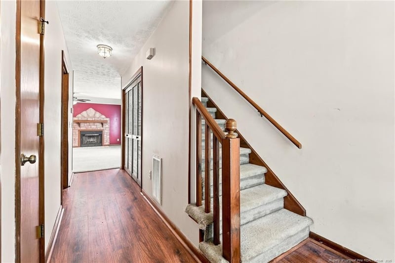 1361 N Forest Dr, Fayetteville, NC 28303